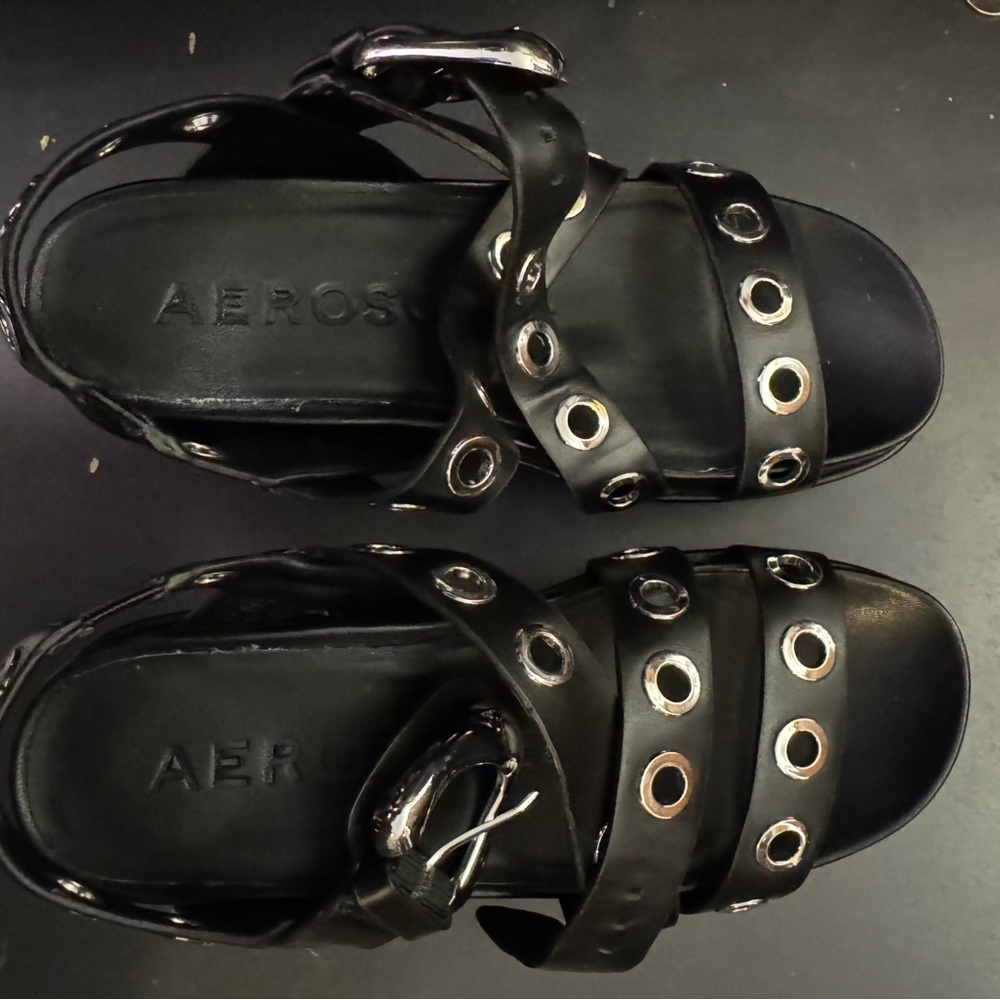 AEROSOLES Black Sandals with Silver Buckles